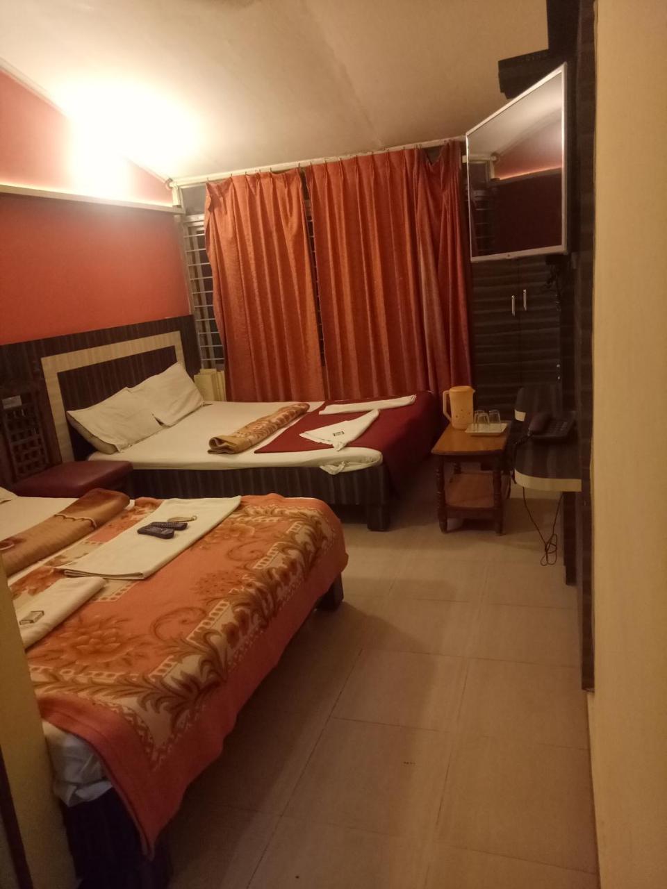 מייזור Hotel Sangeeth Lodging מראה חיצוני תמונה